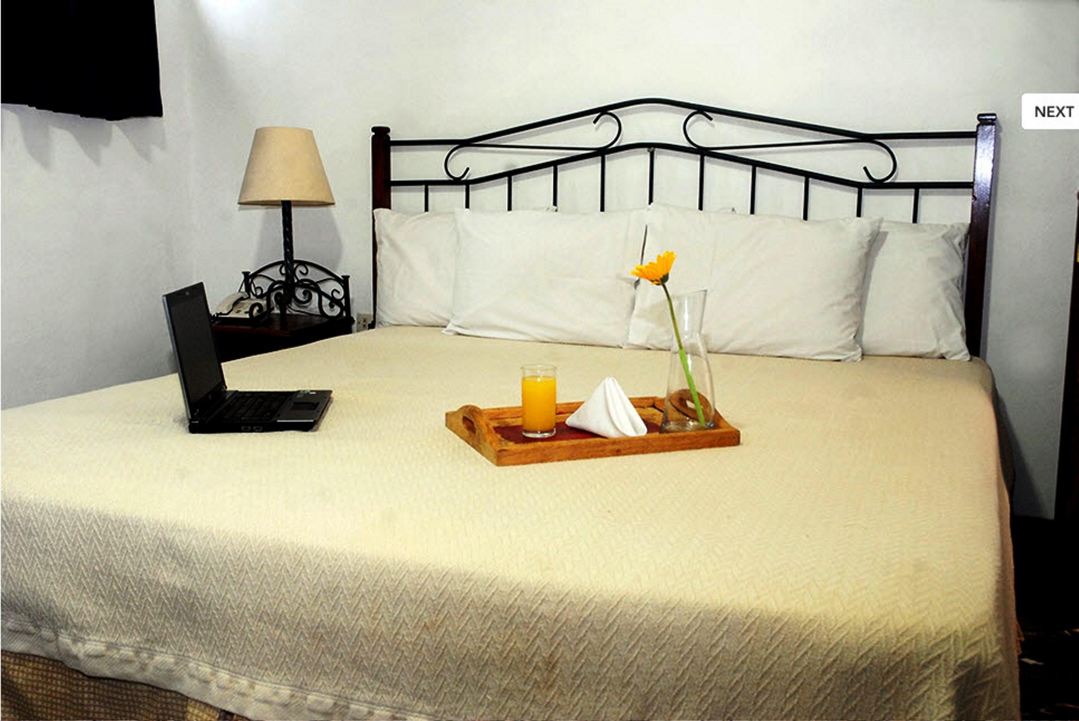 Hotel Santa Elena Antiguo Cuscatlan ภายนอก รูปภาพ