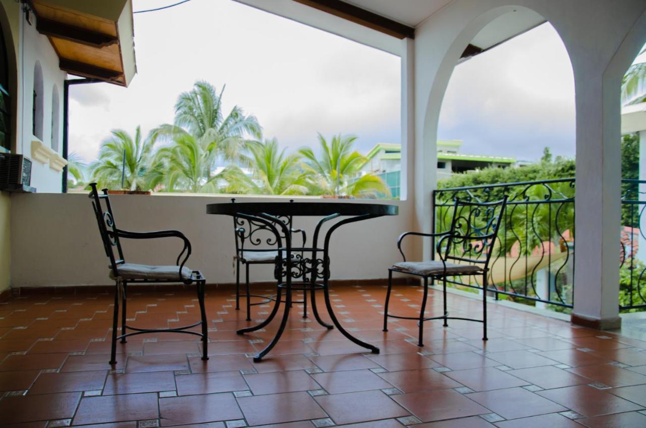 Hotel Santa Elena Antiguo Cuscatlan ภายนอก รูปภาพ